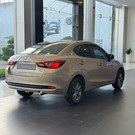 Làm sao để biết showroom Mazda Hà Nội đang có sẵn xe và màu bạn cần?